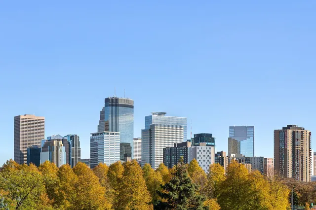 $1,695 | 48 Groveland Terrace, Unit B103, Minneapolis, MN 55403