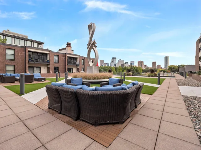 $1,695 | 48 Groveland Terrace, Unit B103, Minneapolis, MN 55403