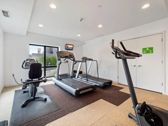 $1,695 | 48 Groveland Terrace, Unit B103, Minneapolis, MN 55403