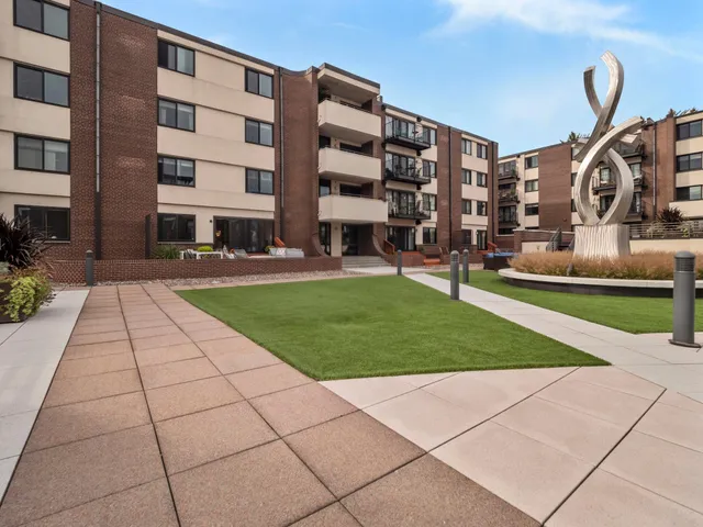 $1,695 | 48 Groveland Terrace, Unit B103, Minneapolis, MN 55403
