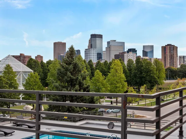 $1,695 | 48 Groveland Terrace, Unit B103, Minneapolis, MN 55403