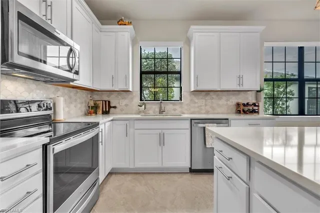 $399,900 | 16633 Rolling Rock Boulevard, Alva, FL 33920