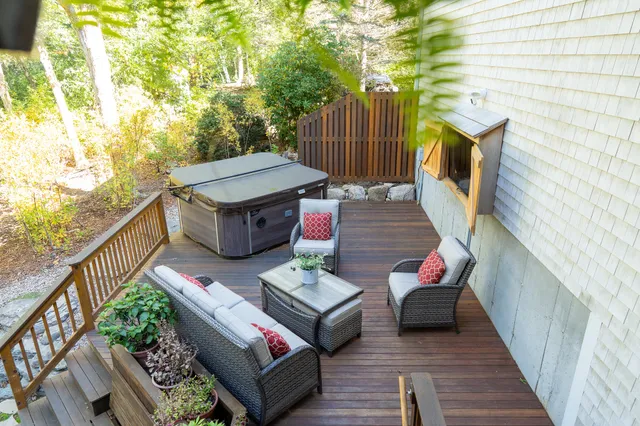 $899,000 | 62 3 Ponds Drive, Barnstable, MA 02632