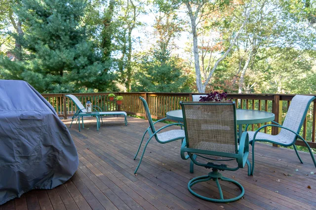 $899,000 | 62 3 Ponds Drive, Barnstable, MA 02632