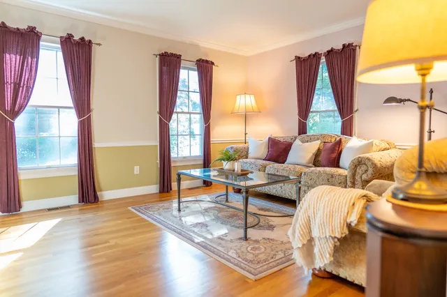 $899,000 | 62 3 Ponds Drive, Barnstable, MA 02632