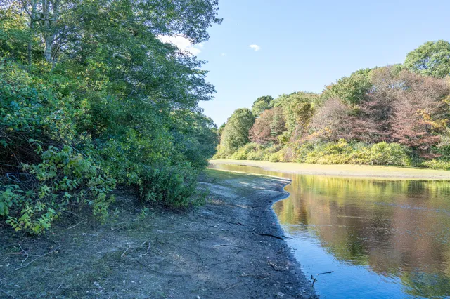 $899,000 | 62 3 Ponds Drive, Barnstable, MA 02632