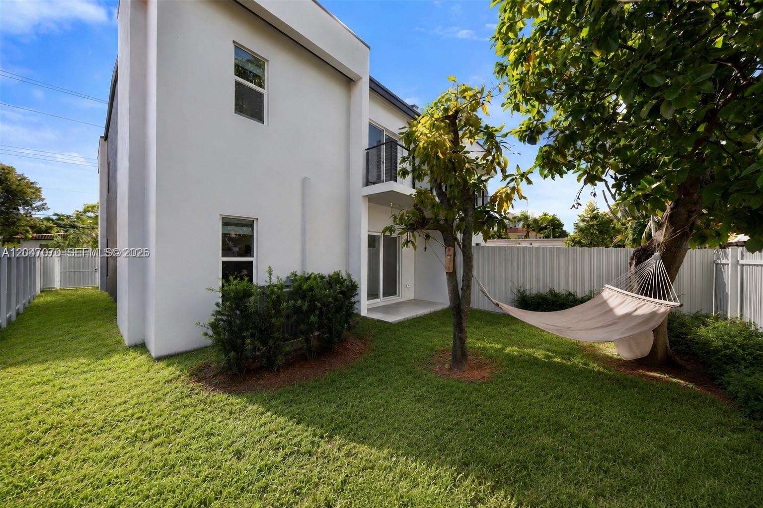 3431 Southwest 16th Terrace, Unit 1 Miami, FL 33145 - Photo 3 of 19