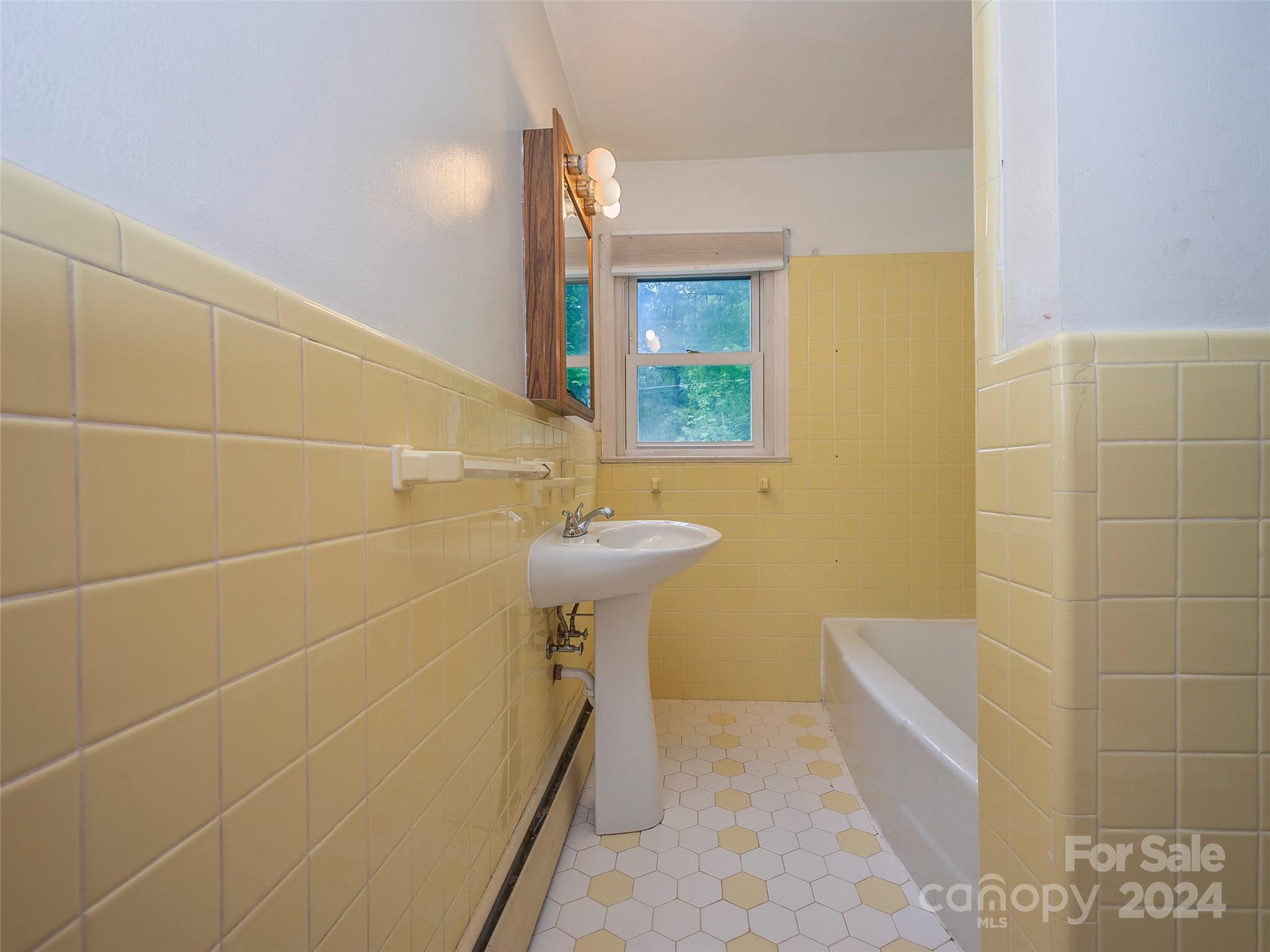 212 Batson Road Brevard, NC 28712 - Photo 29 of 37 Gallery Image 29