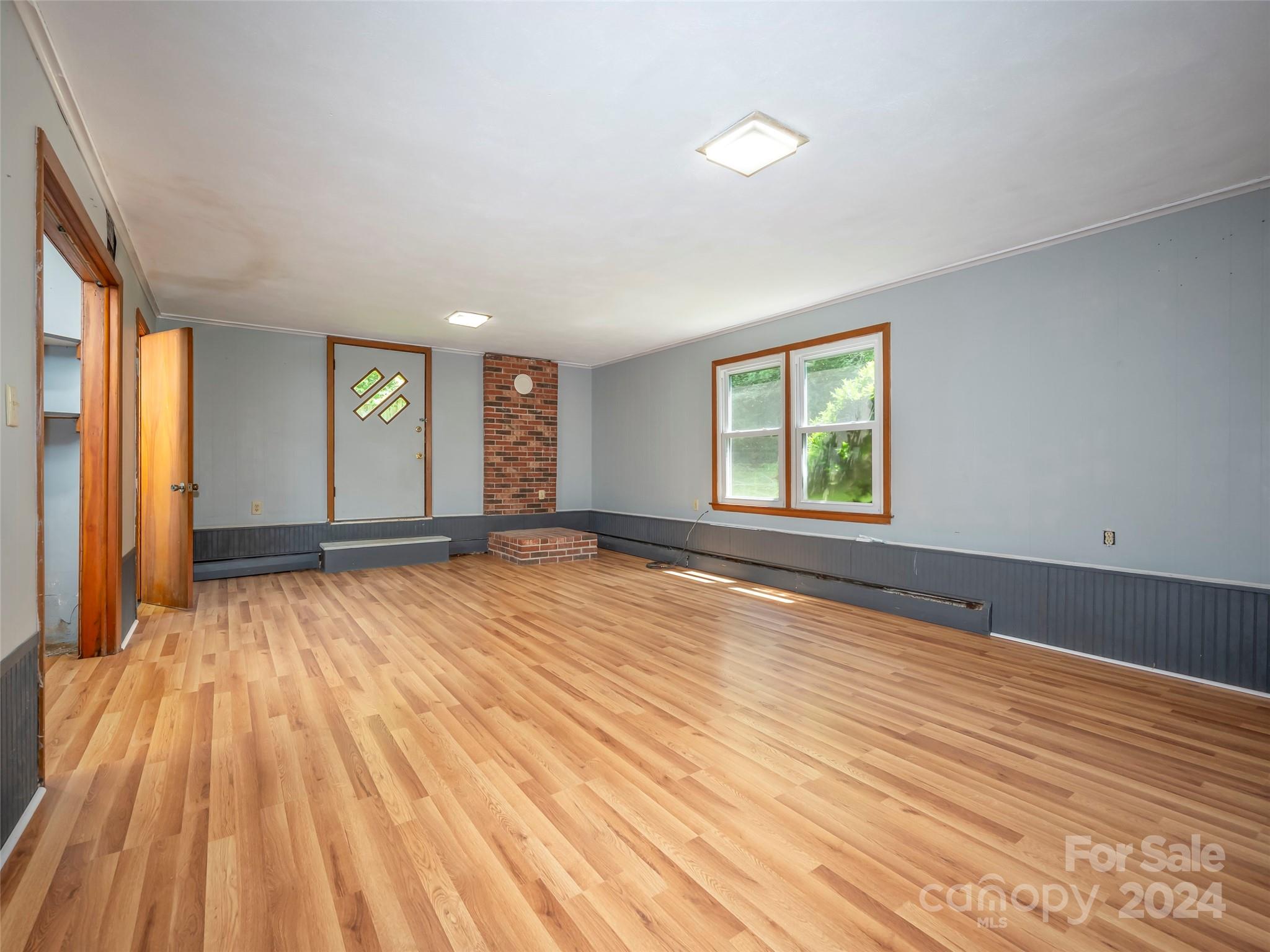 212 Batson Road Brevard, NC 28712 - Photo 8 of 37 Gallery Image 8