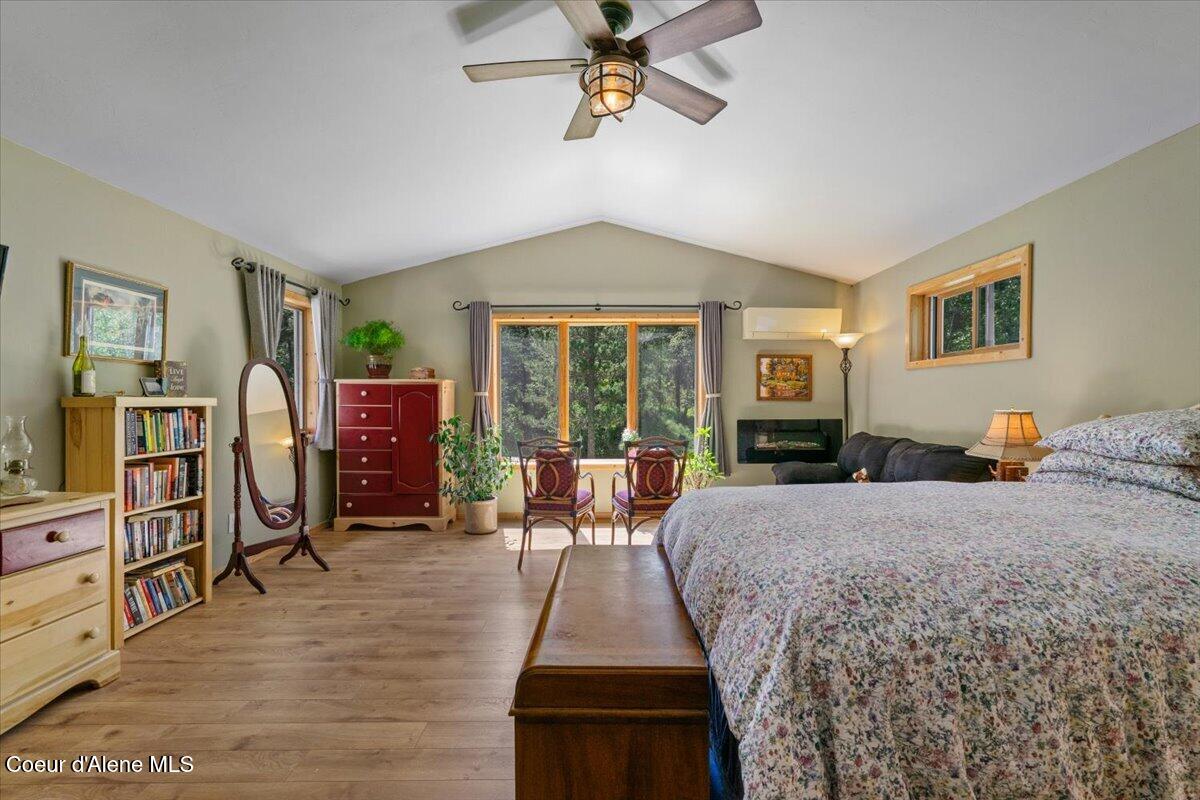 594 Hidden Valley Road Sandpoint, ID 83864 - Photo 14 of 44 029-Primary bedroom