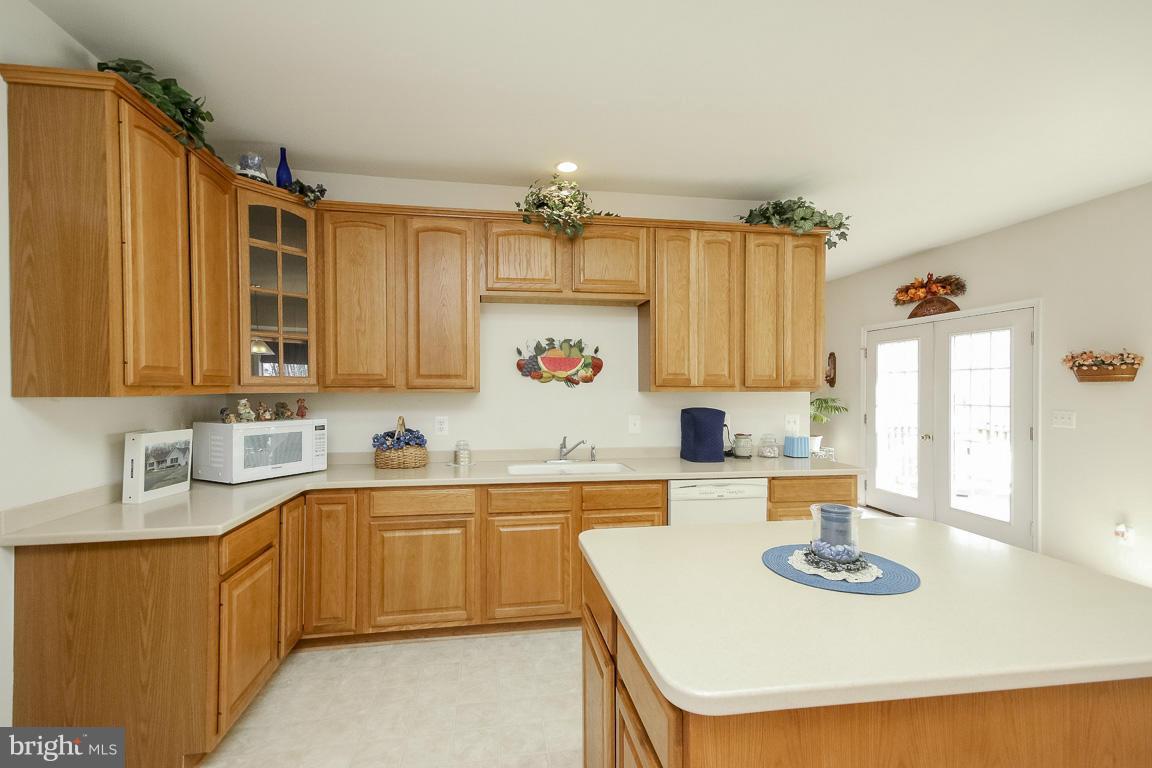 14445 Inlet Road Culpeper, VA 22701 - Photo 6 of 30 Kitchen