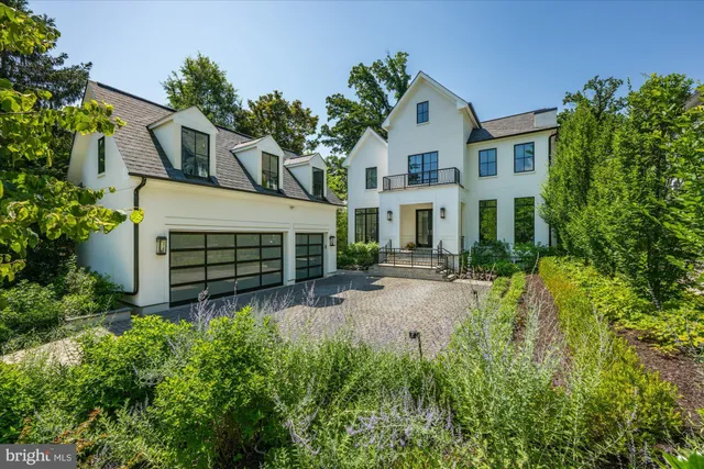 $4,395,000 | 2812 24th Street North, Arlington, VA 22207