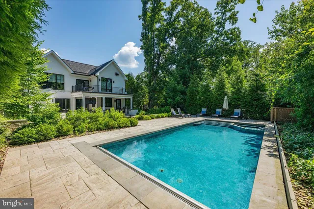 $4,395,000 | 2812 24th Street North, Arlington, VA 22207