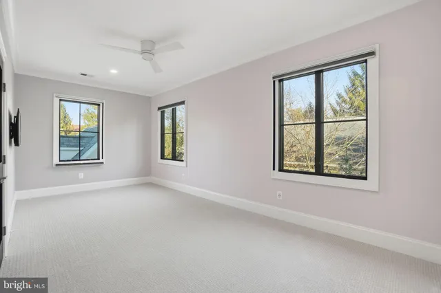 $4,395,000 | 2812 24th Street North, Arlington, VA 22207