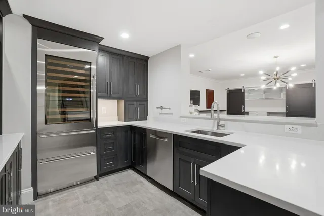 $4,395,000 | 2812 24th Street North, Arlington, VA 22207