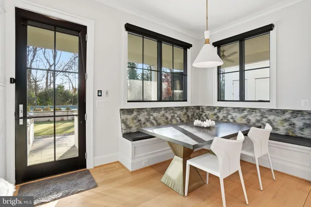 $4,395,000 | 2812 24th Street North, Arlington, VA 22207