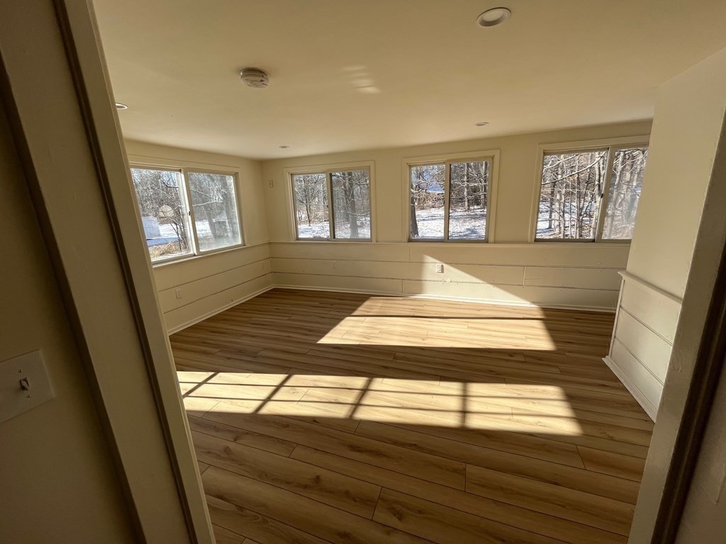 30 Court Street Groton, MA 01450 - Photo 11 of 22