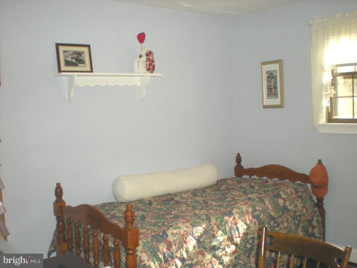 129 Coopers Kill Road Delran, NJ 08075 - Photo 18 of 25 Bedroom 4
