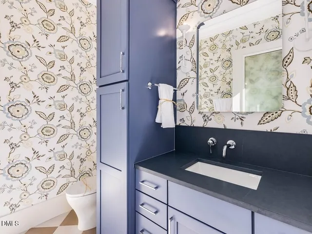 $3,625,000 | 7013 Buckhead Drive, Raleigh, NC 27615