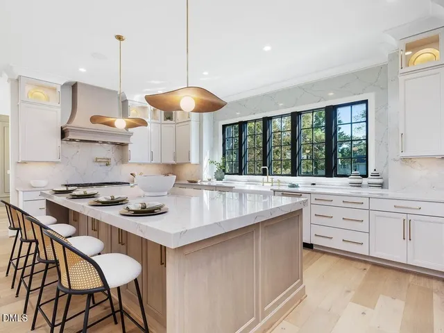 $3,625,000 | 7013 Buckhead Drive, Raleigh, NC 27615