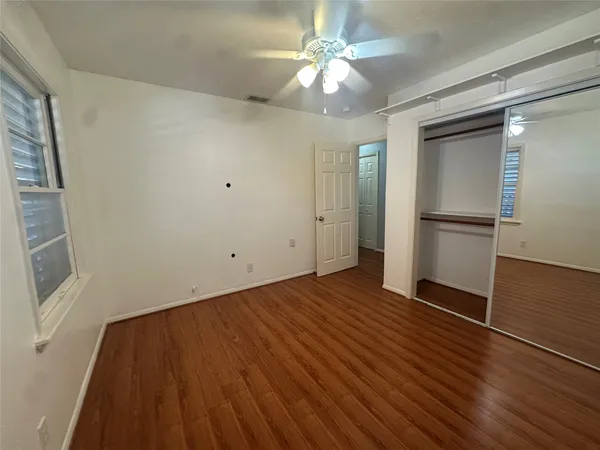 $309,900 | 7209 Sycamore Drive, Galveston, TX 77551