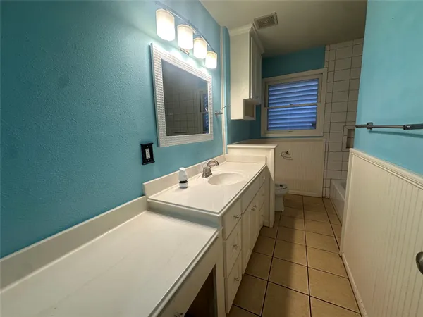 $309,900 | 7209 Sycamore Drive, Galveston, TX 77551