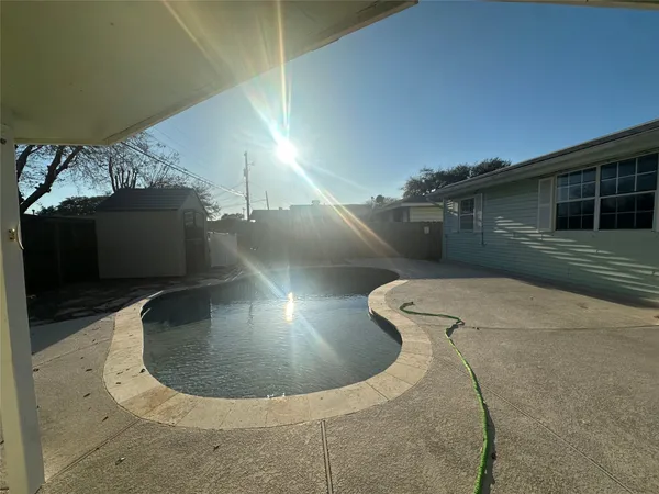 $309,900 | 7209 Sycamore Drive, Galveston, TX 77551