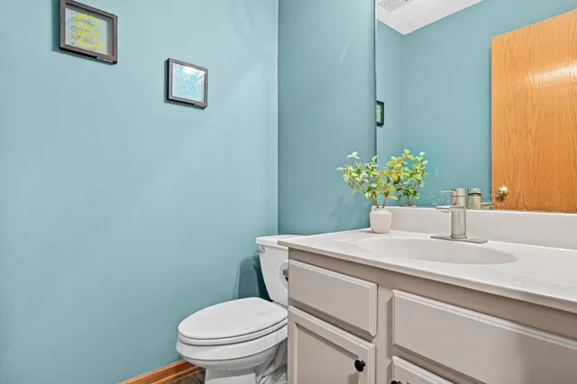 $239,200 | 1109 Primrose Lane, Waconia, MN 55387