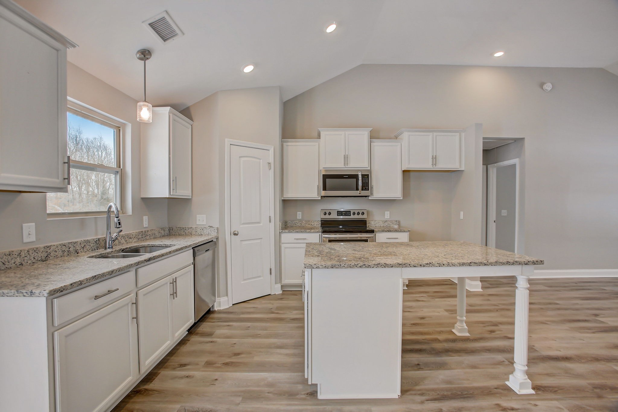 3048 Maple Grove Road Dickson, TN 37055 - Photo 5 of 13 Gallery Image 5