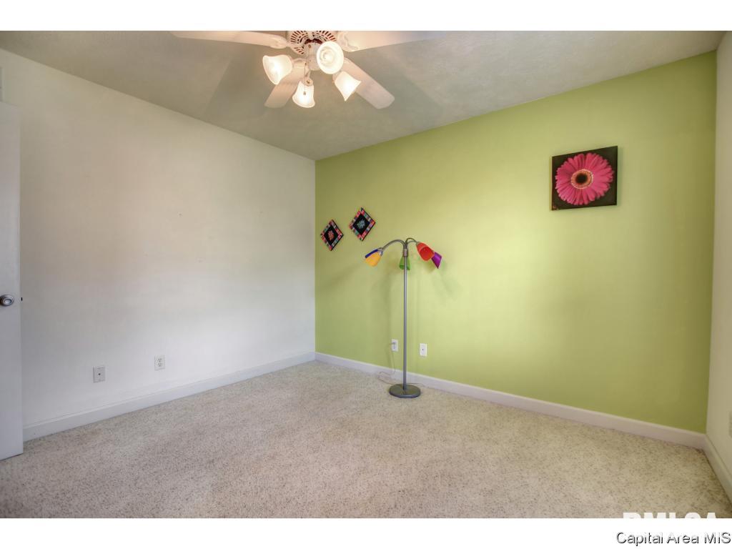 2908 Kipling Court Springfield, IL 62711 - Photo 23 of 36