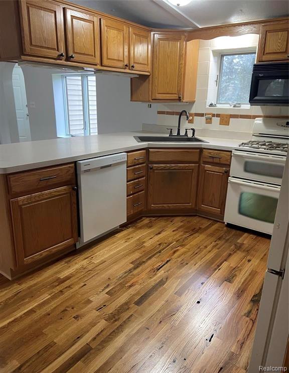 5275 Lippincott Road Lapeer, MI 48446 - Photo 5 of 24