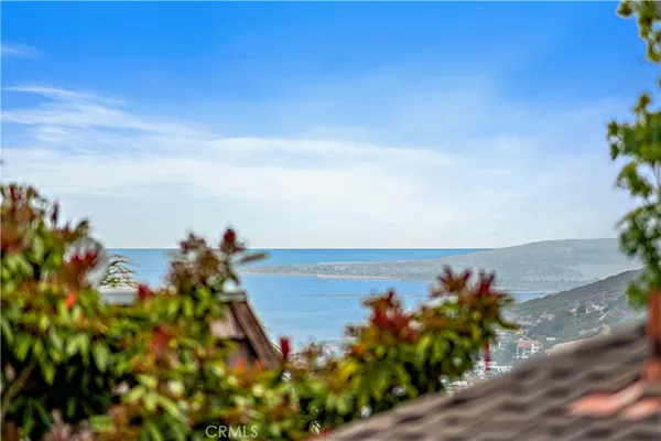 $10,000 | 1185 Noria Street, Laguna Beach, CA 92651