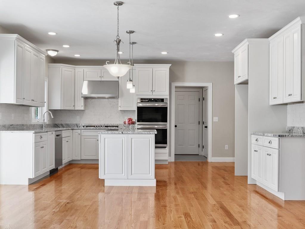 4 Silver Oak Road, Unit LOT 9 Hudson, MA 01749 - Photo 11 of 42 Gallery Image 11