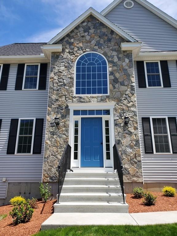 4 Silver Oak Road, Unit LOT 9 Hudson, MA 01749 - Photo 3 of 42 Gallery Image 3