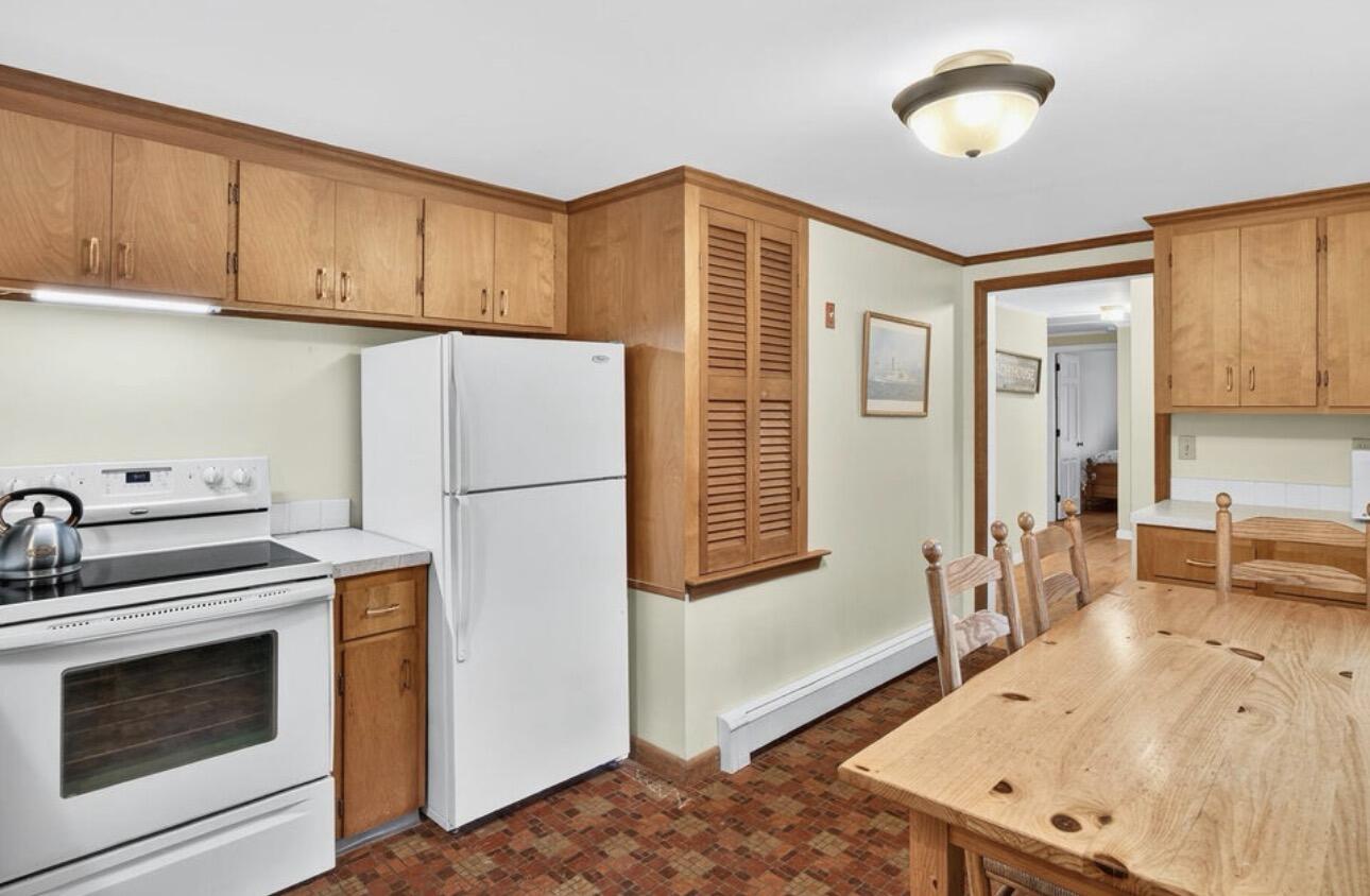 19 Whig Street Dennis, MA 02638 - Photo 21 of 42 IMG_1224