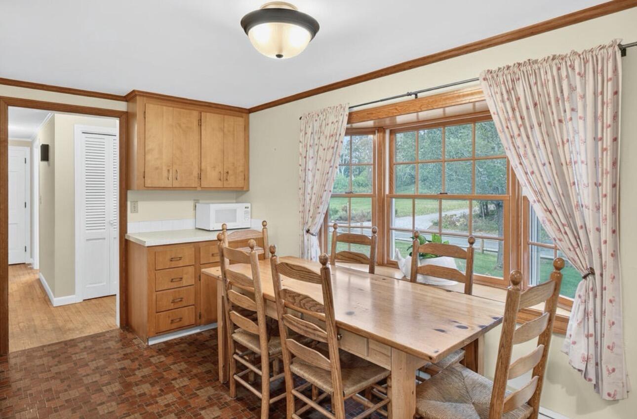 19 Whig Street Dennis, MA 02638 - Photo 23 of 42 IMG_1226