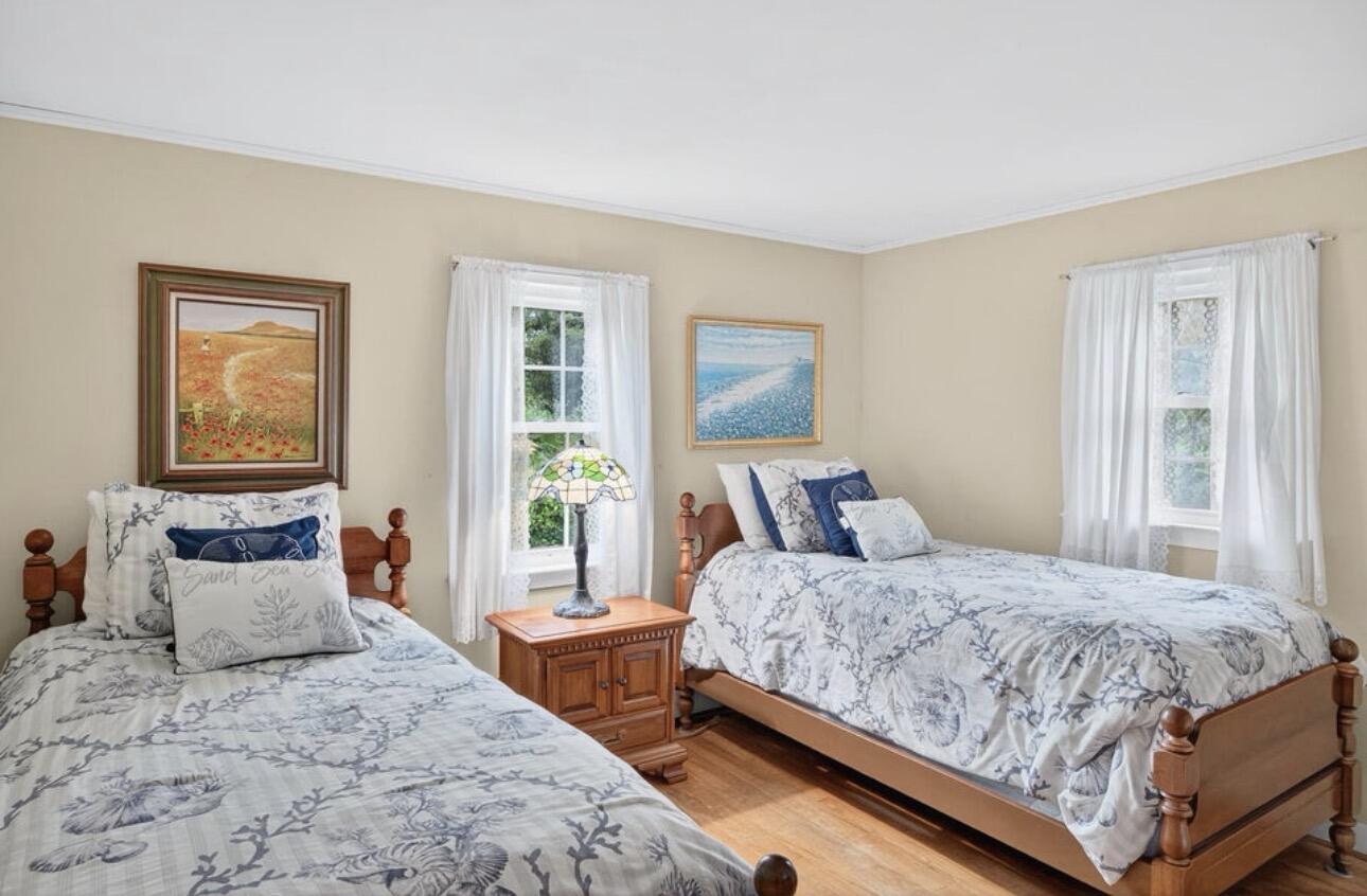 19 Whig Street Dennis, MA 02638 - Photo 25 of 42 IMG_1228