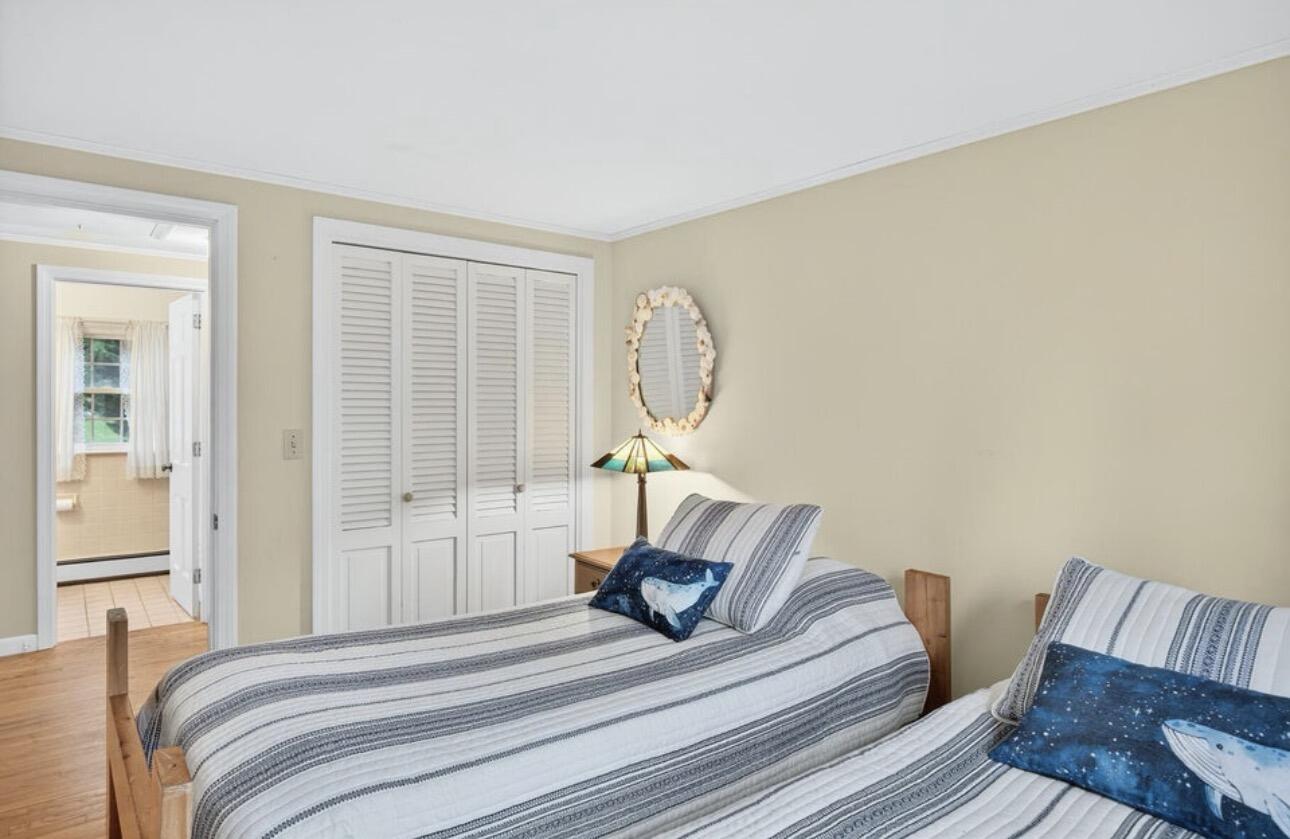 19 Whig Street Dennis, MA 02638 - Photo 28 of 42 IMG_1231