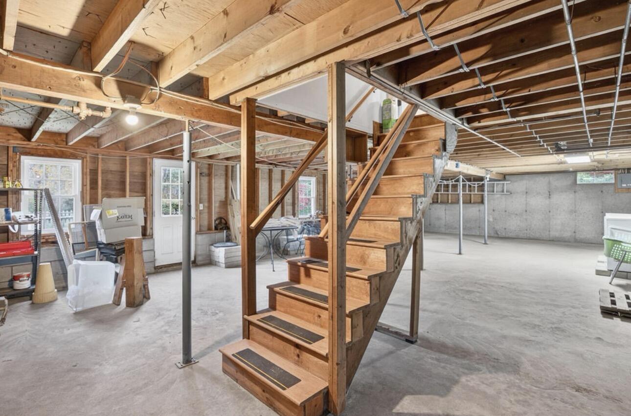 19 Whig Street Dennis, MA 02638 - Photo 30 of 42 IMG_1233