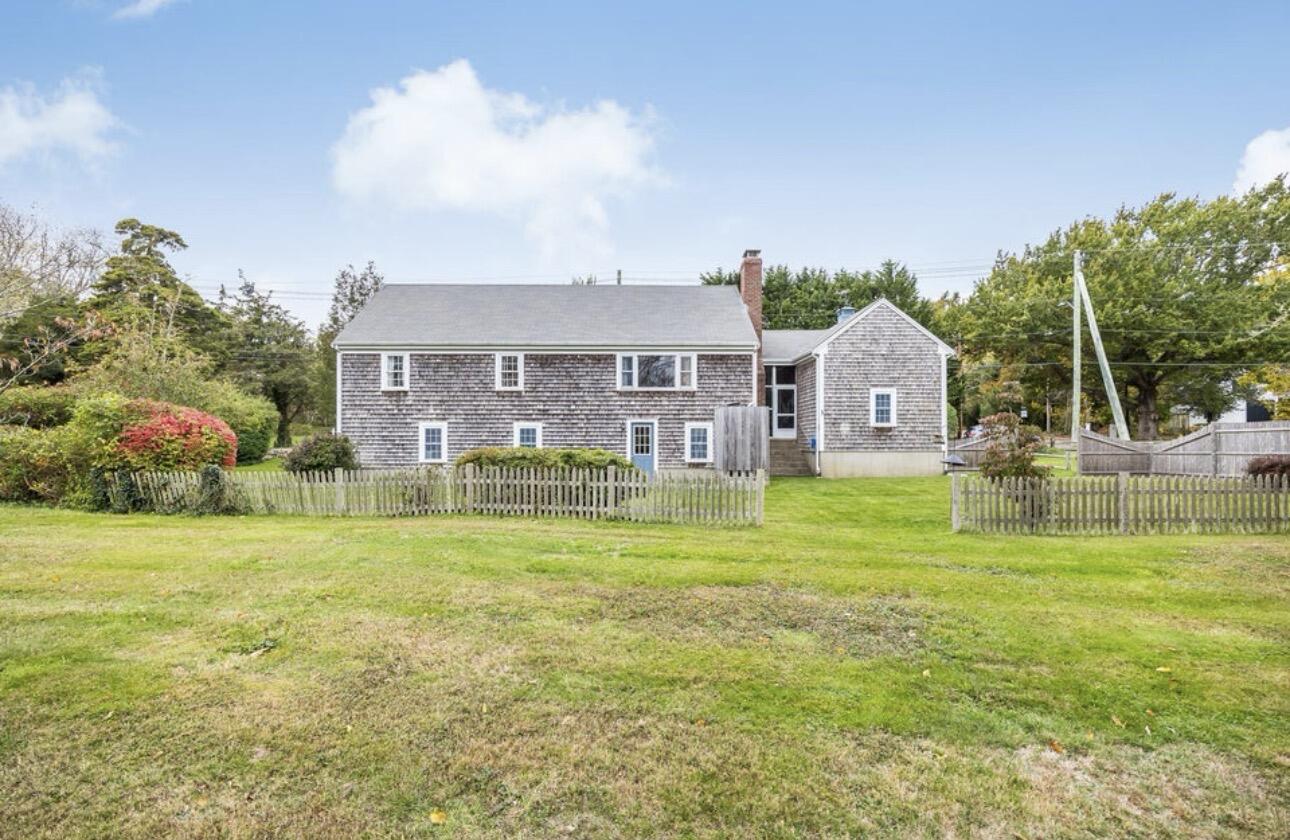 19 Whig Street Dennis, MA 02638 - Photo 6 of 42 IMG_1209