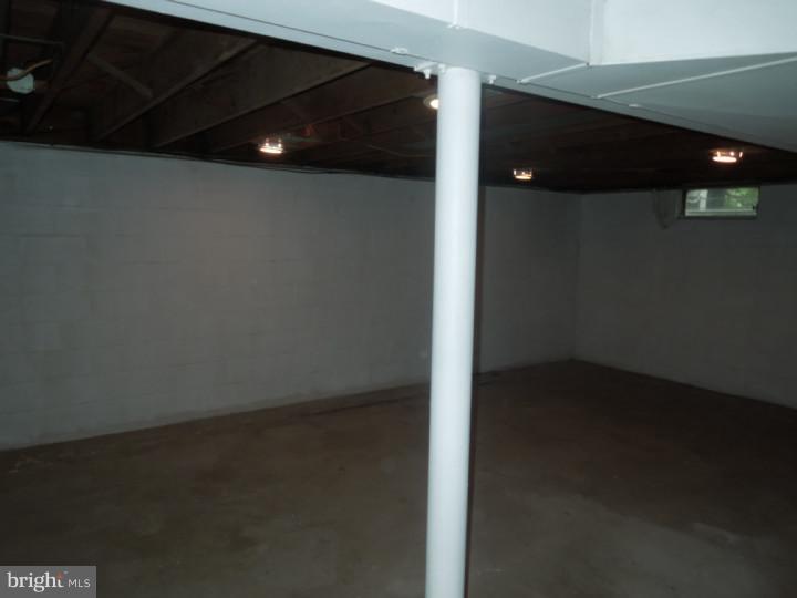 315 Wayland Road Cherry Hill, NJ 08034 - Photo 14 of 18 Gallery Image 14