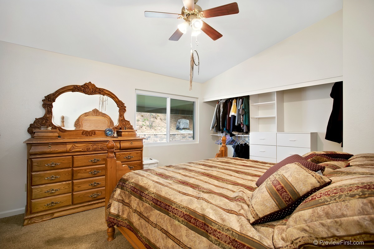 9045 Northcote Road Santee, CA 92071 - Photo 11 of 25 Gallery Image 11