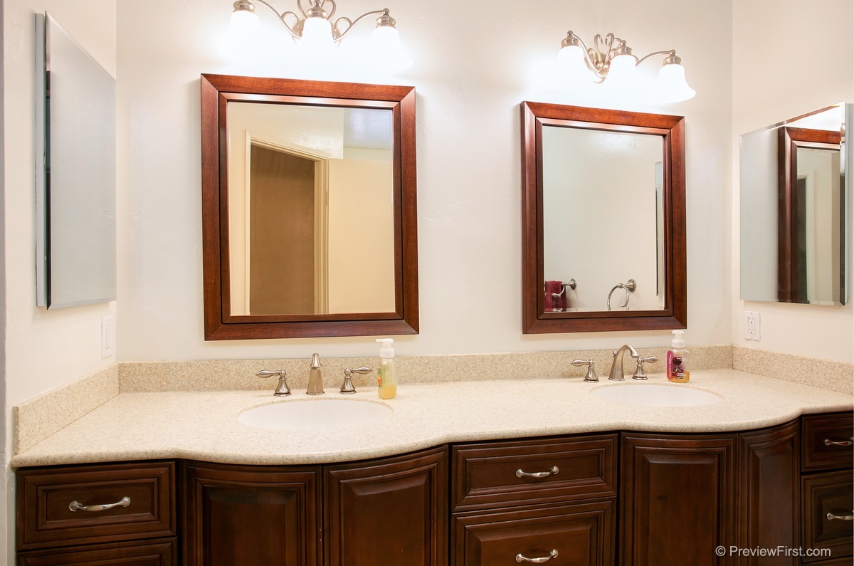 9045 Northcote Road Santee, CA 92071 - Photo 12 of 25 Gallery Image 12