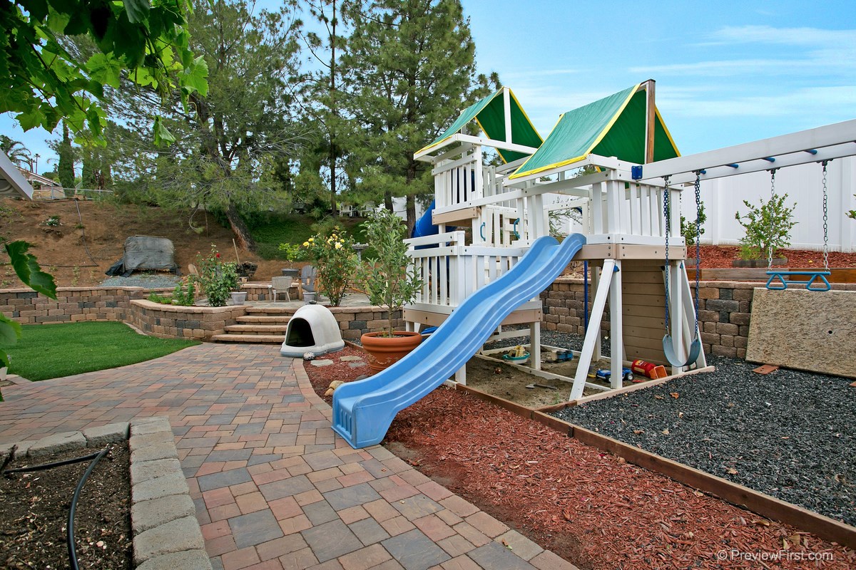 9045 Northcote Road Santee, CA 92071 - Photo 18 of 25 Gallery Image 18