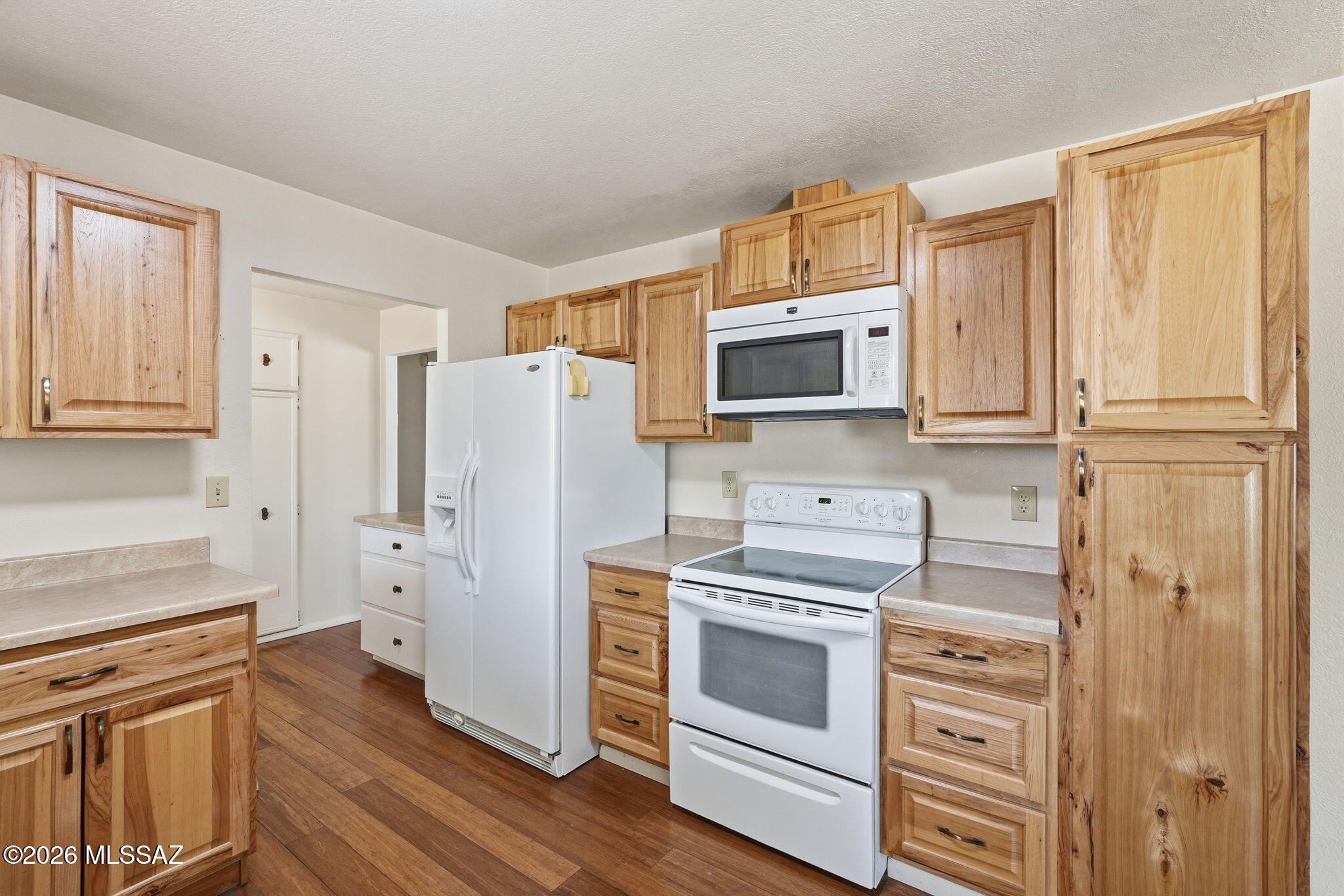 4085 East Wilds Road Tucson, AZ 85739 - Photo 13 of 41 Kitchen