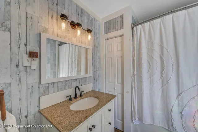 $250,000 | 6898 Maple Street, Kingsley, PA 18826