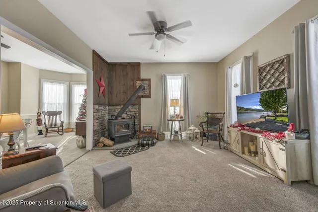 $250,000 | 6898 Maple Street, Kingsley, PA 18826