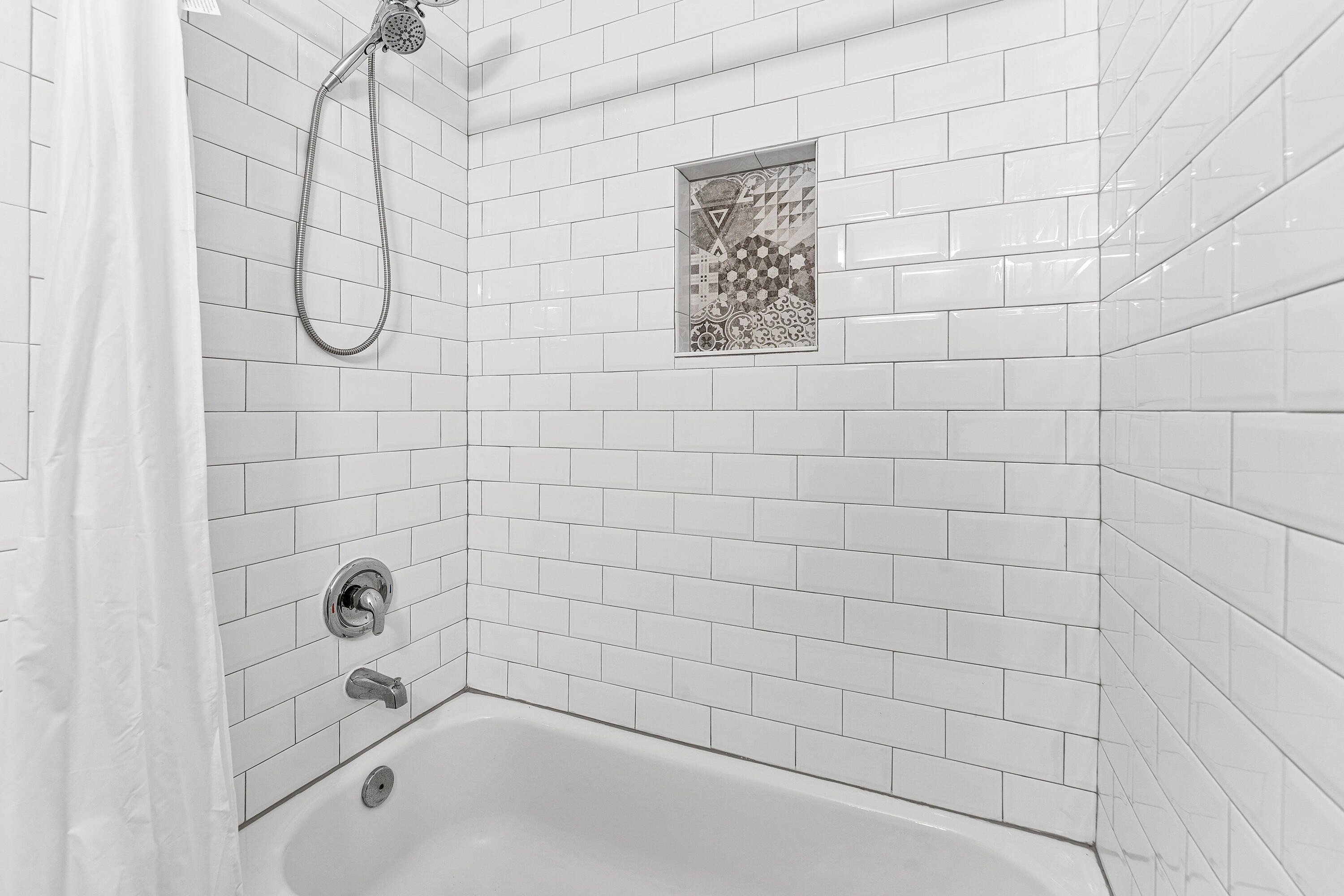 709 Warren Drive Jupiter, FL 33458 - Photo 20 of 56 017-709WarrenDrive-Jupiter-FL-33458-FULL