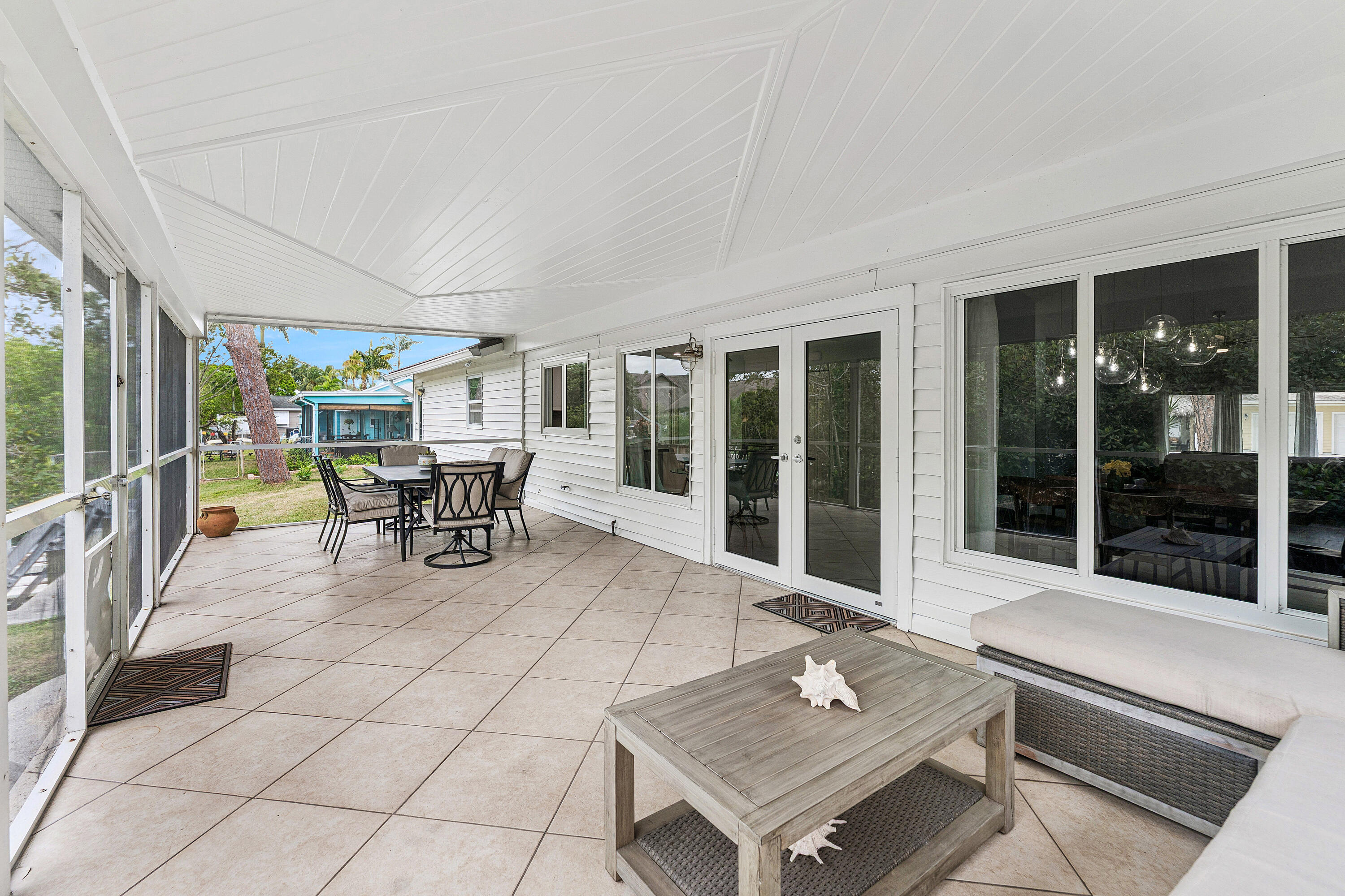 709 Warren Drive Jupiter, FL 33458 - Photo 33 of 56 patio