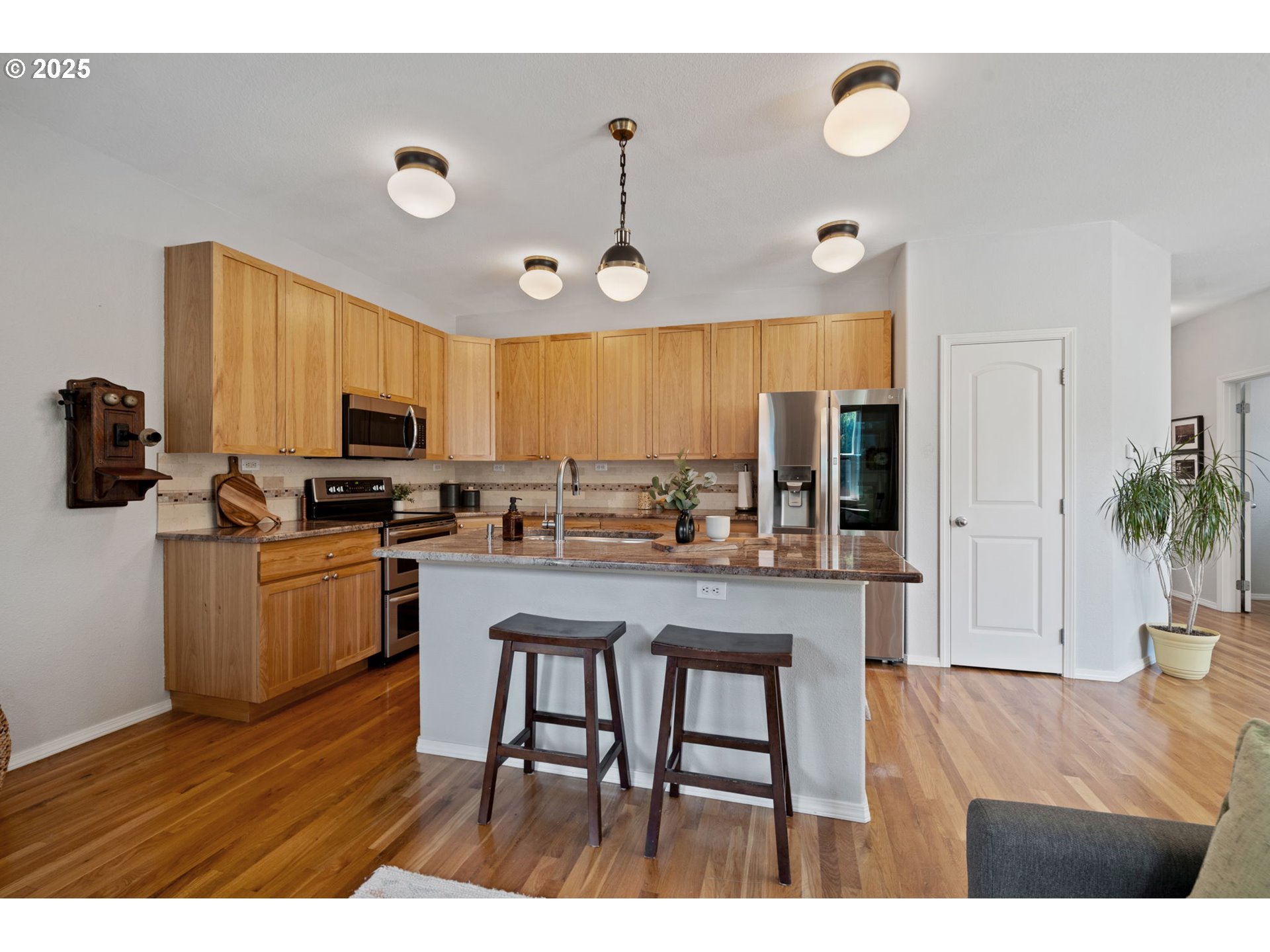 19741 Southeast 36th Way Camas, WA 98607 - Photo 15 of 33